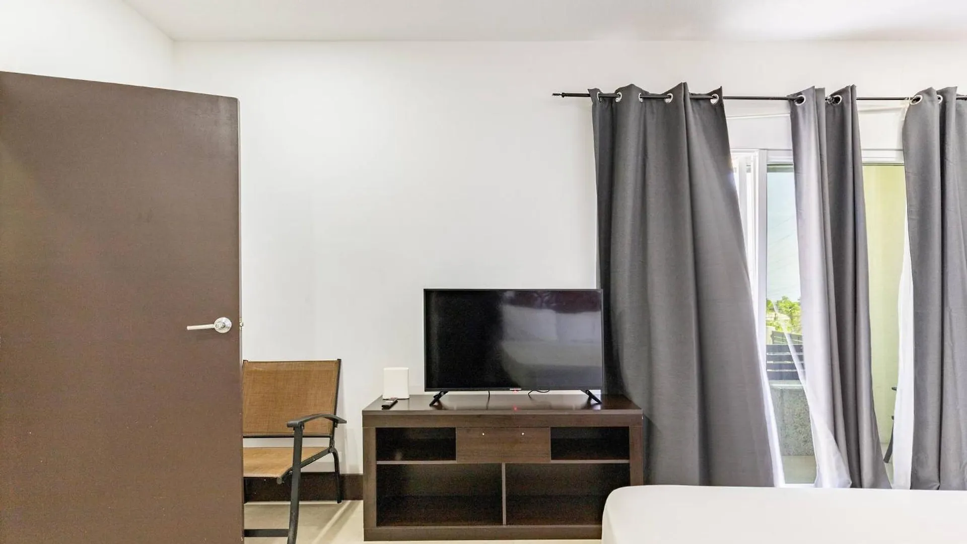 2 Bedroom Apartment Near Ocho Rios Runaway Bay 0*,  Jamajka